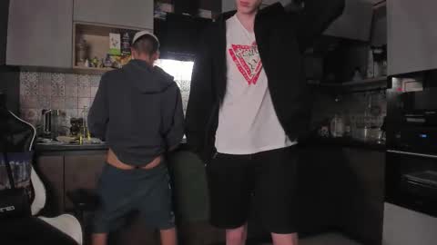 LOUIS online show from February 1, 7:56 pm