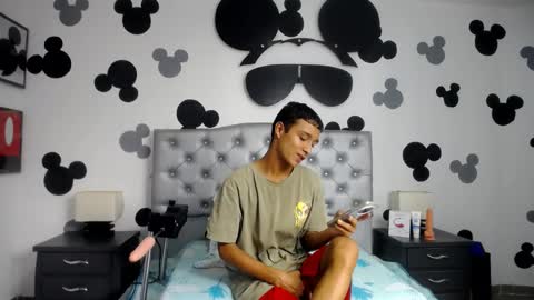 estyler_18 online show from January 27, 2:10 am