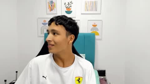 estyler_18 online show from March 12, 2:31 am