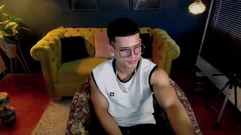 ETHAN RODGERS online show from November 14, 8:54 pm