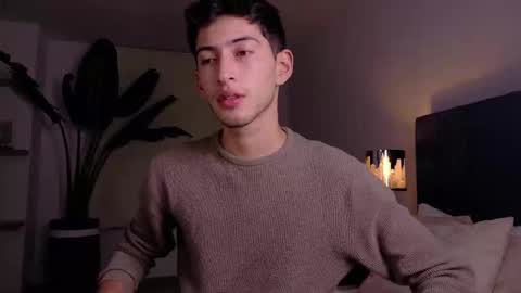 Snapshot of ethan_skiny_ chatting on September 26, 5:27 am Joan online show from September 26, 5:27 am