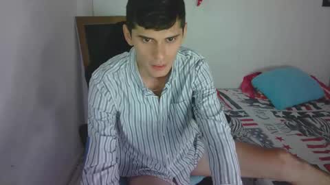 EthanColeeman online show from January 18, 7:37 am