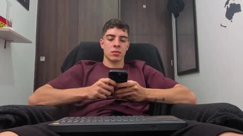 ethangreey1 online show from October 10, 4:01 pm