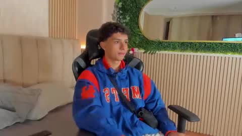 ethanlowell online show from February 15, 4:40 am