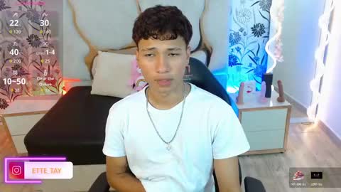 ette online show from November 9, 4:05 am