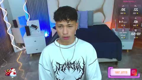 ette online show from December 4, 4:19 am