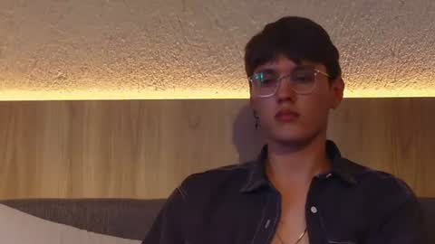 Evan online show from July 8, 8:13 pm
