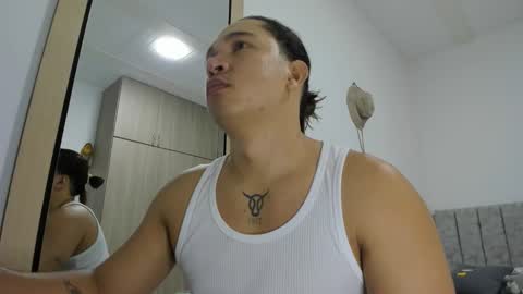 Evan online show from April 11, 2:31 pm