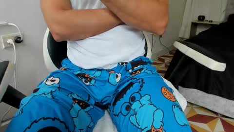 Mateo and Valerio online show from November 15, 4:53 pm