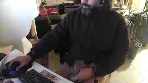 Gio online show from January 28, 8:58 pm