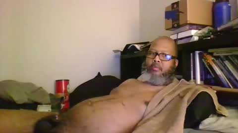 eyequee0007 online show from December 5, 3:02 am