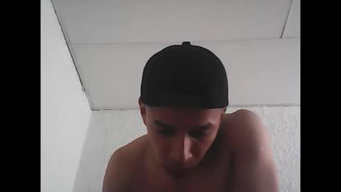 R online show from February 6, 5:43 pm