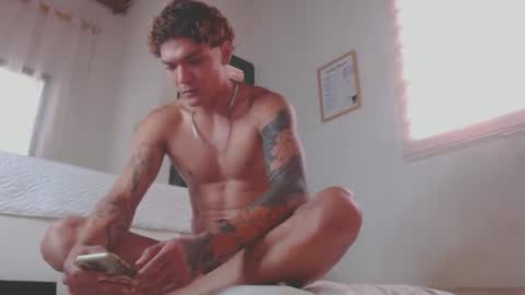 Snapshot of fabrizio_amery chatting on February 11, 3:40 pm - A N D E R online show from February 11, 3:40 pm