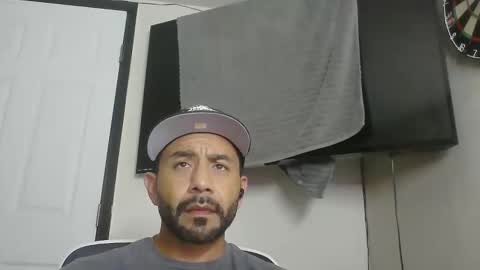 Mark online show from November 12, 9:04 am