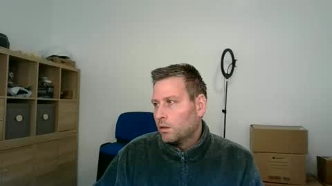 faer_087 online show from April 15, 9:31 am