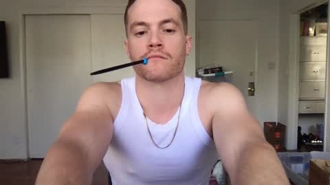 Travis online show from December 19, 10:21 pm