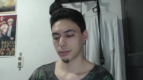 fall_dutt online show from May 29, 3:38 am