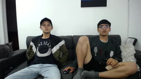 FallGays online show from January 9, 2:54 am