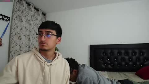 FallGays online show from October 8, 11:31 pm