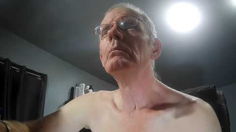 fantasyresort online show from October 19, 3:11 am