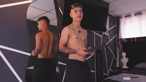 farid_jake_ online show from January 11, 7:05 pm