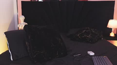 farid_jake_ online show from January 29, 8:04 pm