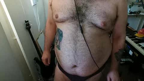 Snapshot of fatcockwizard chatting on March 5, 12:05 am fatcockwiz online show from March 5, 12:05 am