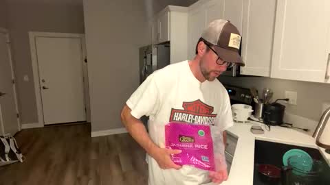 Ethan Slayher online show from June 1, 3:29 am