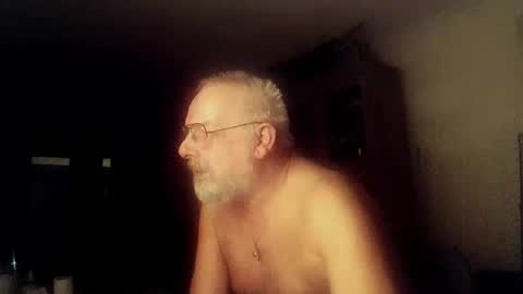 femdom_sub online show from December 19, 6:45 am