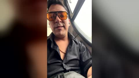 ferdinandsalvatore020 online show from May 17, 12:12 pm