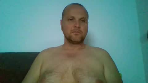 Snapshot of ferkooo111 chatting on October 27, 4:37 am Dorotheo online show from October 27, 4:37 am