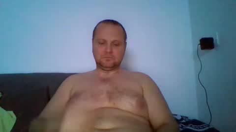 Snapshot of ferkooo111 chatting on December 24, 5:27 am Dorotheo online show from December 24, 5:27 am