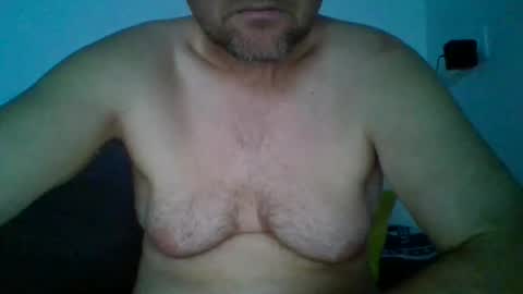 Snapshot of ferkooo111 chatting on October 29, 5:10 am Dorotheo online show from October 29, 5:10 am