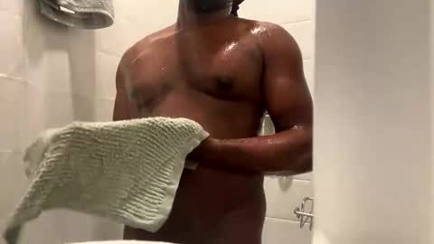 fettifinesor online show from March 8, 2:48 am