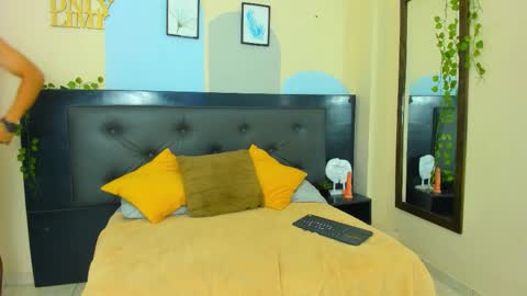 Snapshot of fher_rivers2 chatting on September 29, 7:54 pm Fher Rivers online show from September 29, 7:54 pm