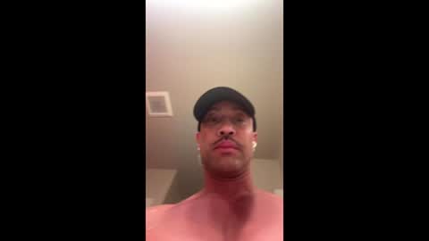 finbak7781 online show from June 8, 3:40 am