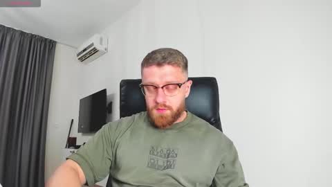 FindomGuyXXX online show from March 1, 5:45 pm