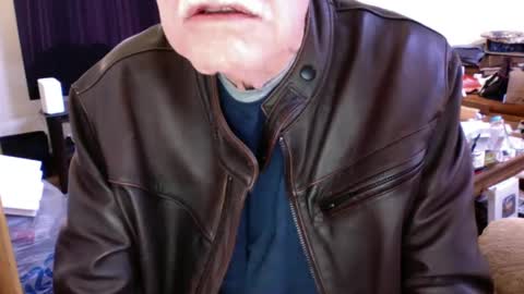 Snapshot of flip4u chatting on December 3, 9:01 pm flip4u online show from December 3, 9:01 pm