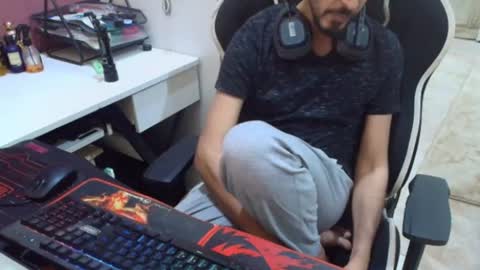 flowthefun online show from July 5, 3:43 am