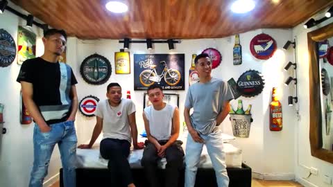 flyckers online show from January 18, 6:43 pm