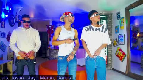 flyckers online show from December 10, 12:45 am