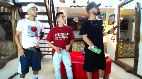 flyckers online show from January 7, 7:17 pm