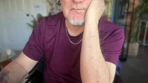 fnkywht60smthng_ online show from March 9, 5:07 pm