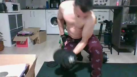 fonsi924 online show from March 10, 5:57 am