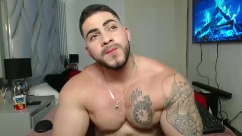 frank_foxx1 online show from October 25, 4:14 am