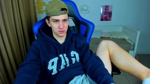 Frank online show from April 8, 4:57 am