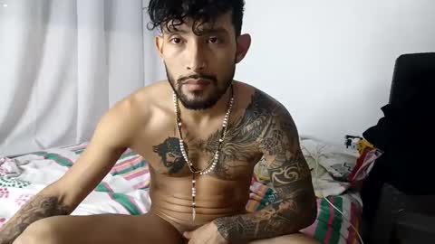 frankdanielsmolano online show from June 1, 3:29 am