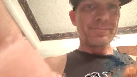 Famous Blue Eyes online show from August 1, 9:30 am
