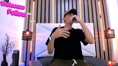 Franvill trato online show from October 22, 7:05 pm