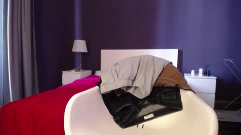 francescosal online show from May 19, 7:36 am